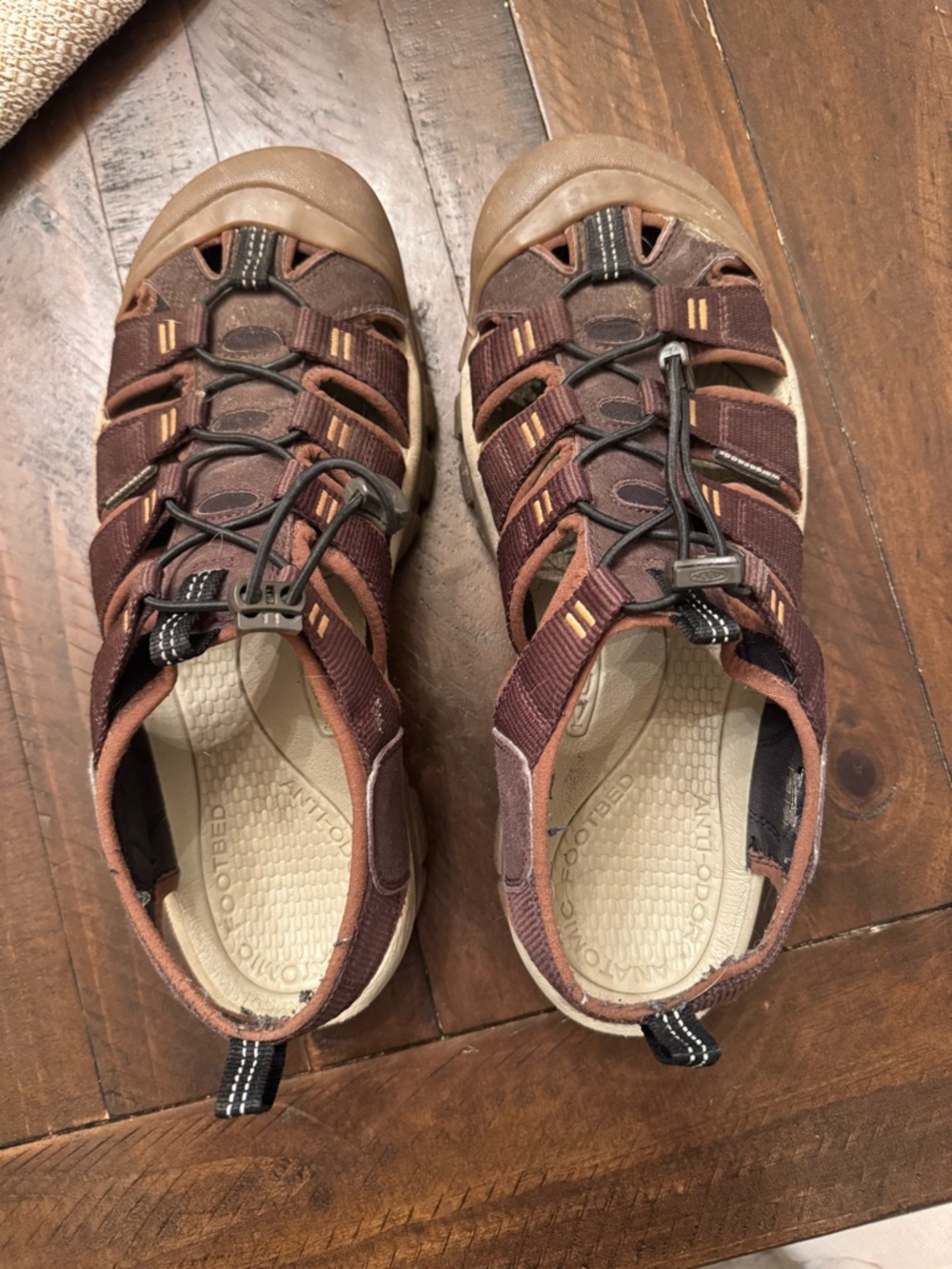 Keen Men’s Newport H2 Hiking Sandal Java Golden Yellow Sz 11 Outdoor Gorpcore